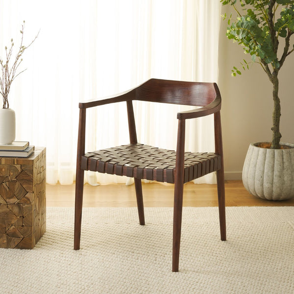 Safavieh Amycus Accent Chair – Mid-Century Modern Elegance With Intricate White Leather And Teak Frame Design Walnut/Cognac ACH1202C