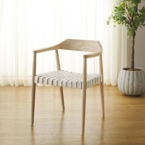 Safavieh Amycus Accent Chair – Mid-Century Modern Elegance With Intricate White Leather And Teak Frame Design Natural / White ACH1202F