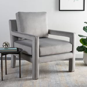 Safavieh Kye Stylish Accent Chair – Luxurious Velvet Upholstery, Modern Design For Chic Living Spaces & Comfort Grey ACH1301C
