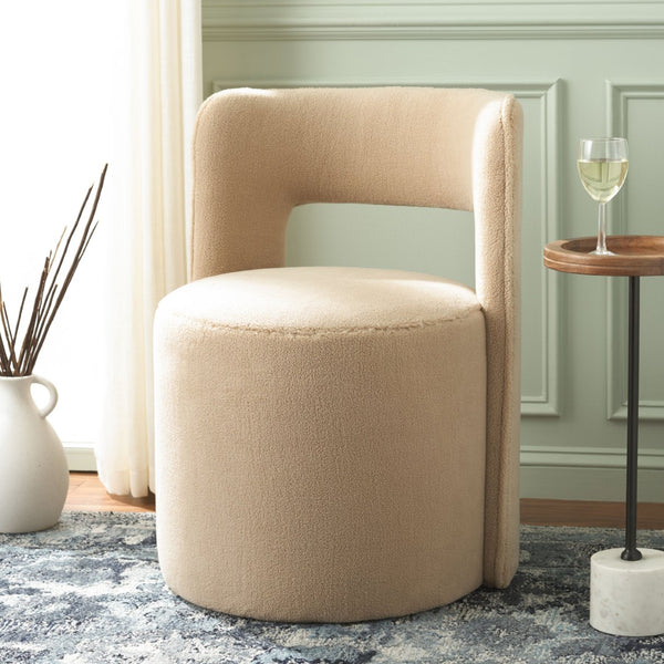 Safavieh Jojo Accent Chair - Stylish Comfort For Modern Living Spaces, Durable Upholstery & Timeless Design Beige Faux Shearling ACH1310C