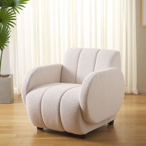 Safavieh Waylen Accent Chair - Sculptural Comfort With Curvaceous Design, Deep Seat & Cozy Boucle Fabric ACH4516A