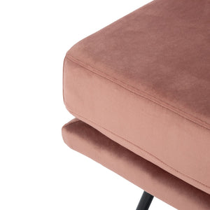 Safavieh Kermit Chic Mid-Century Accent Chair - Plush Seating For Stylish Living Rooms And Cozy Nooks Dusty Rose Velvet/Matte Black ACH6210A
