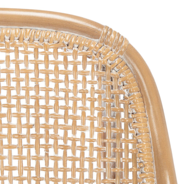 Safavieh Charlie Rattan Accent Chair – Handwoven Comfort With Curved Design For Bohemian-Inspired Spaces Grey White Wash/ White ACH6514B