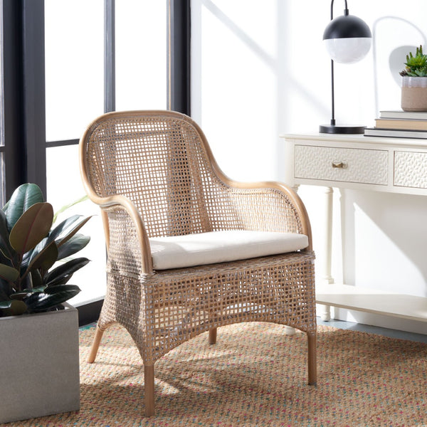 Safavieh Charlie Rattan Accent Chair – Handwoven Comfort With Curved Design For Bohemian-Inspired Spaces Grey White Wash/ White ACH6514B