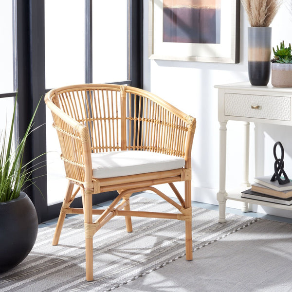 Safavieh Olivia Rattan Accent Chair – Coastal Charm & Comfort With Sculpted Barrel Design For Modern Spaces Natural/White ACH6516A