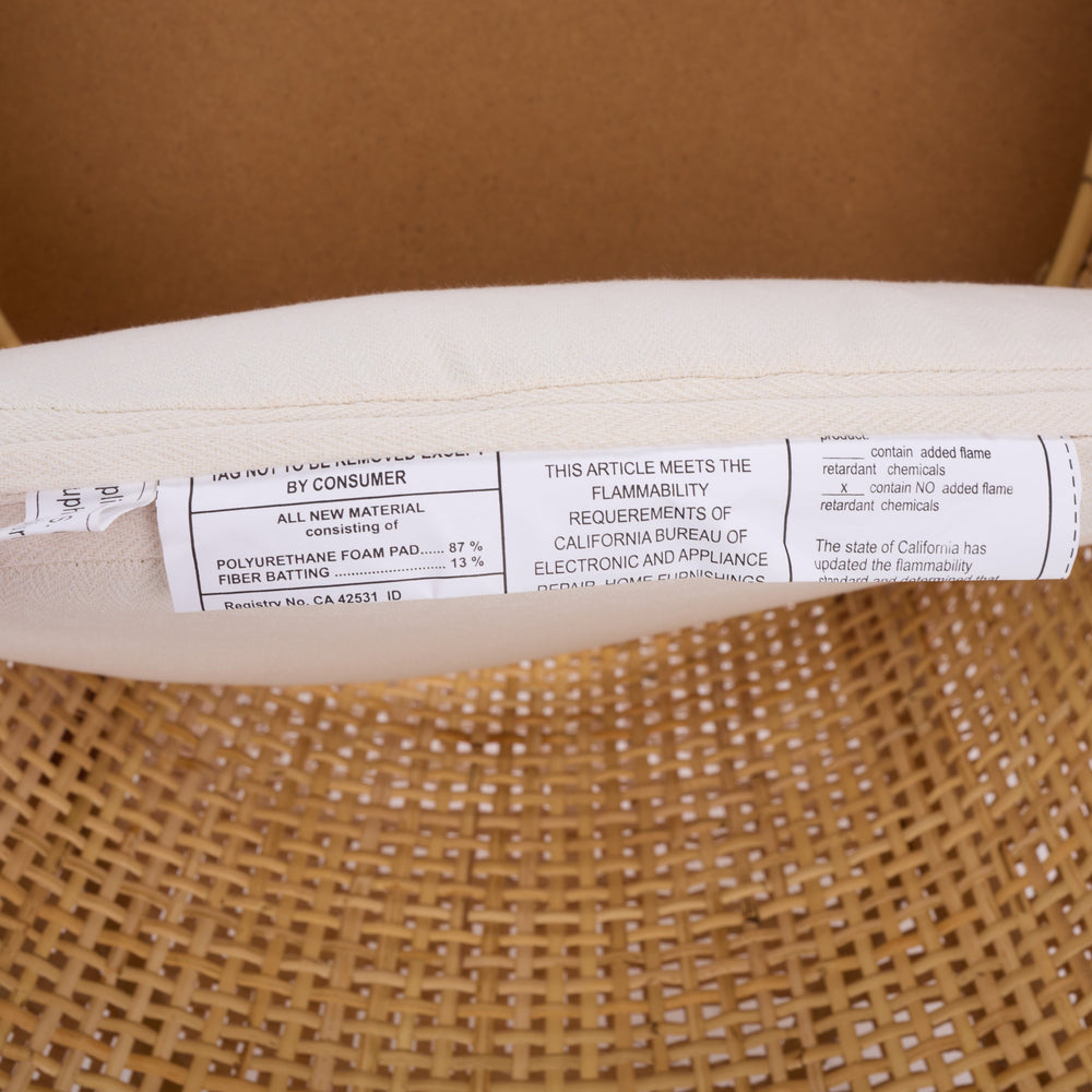 Safavieh Taina Accent Chair With Cushion – Chic Natural & White Rattan Design For Stylish Living Spaces Natural ,White Peels,Rattan ,Fabric ,Foam Ach6534a