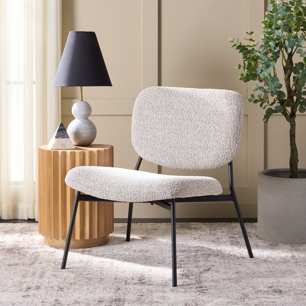 Safavieh Alicai Accent Chair - Elegant Comfort And Stylish Design For Any Room, Perfect For Relaxation And Decor Light Grey ,Black Metal,Plywood,Fabric,Foam Ach7502b