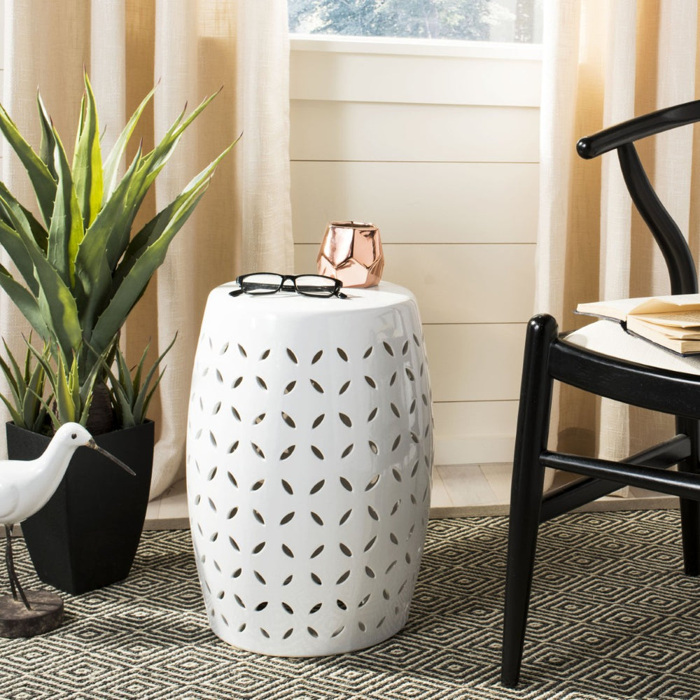 Safavieh LATTICE Petal Garden Stool - Elegant Ceramic Accent for Indoor & Outdoor Spaces, Versatile Design White ACS4509A