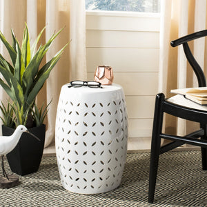 Safavieh LATTICE Petal Garden Stool - Elegant Ceramic Accent for Indoor & Outdoor Spaces, Versatile Design White ACS4509A