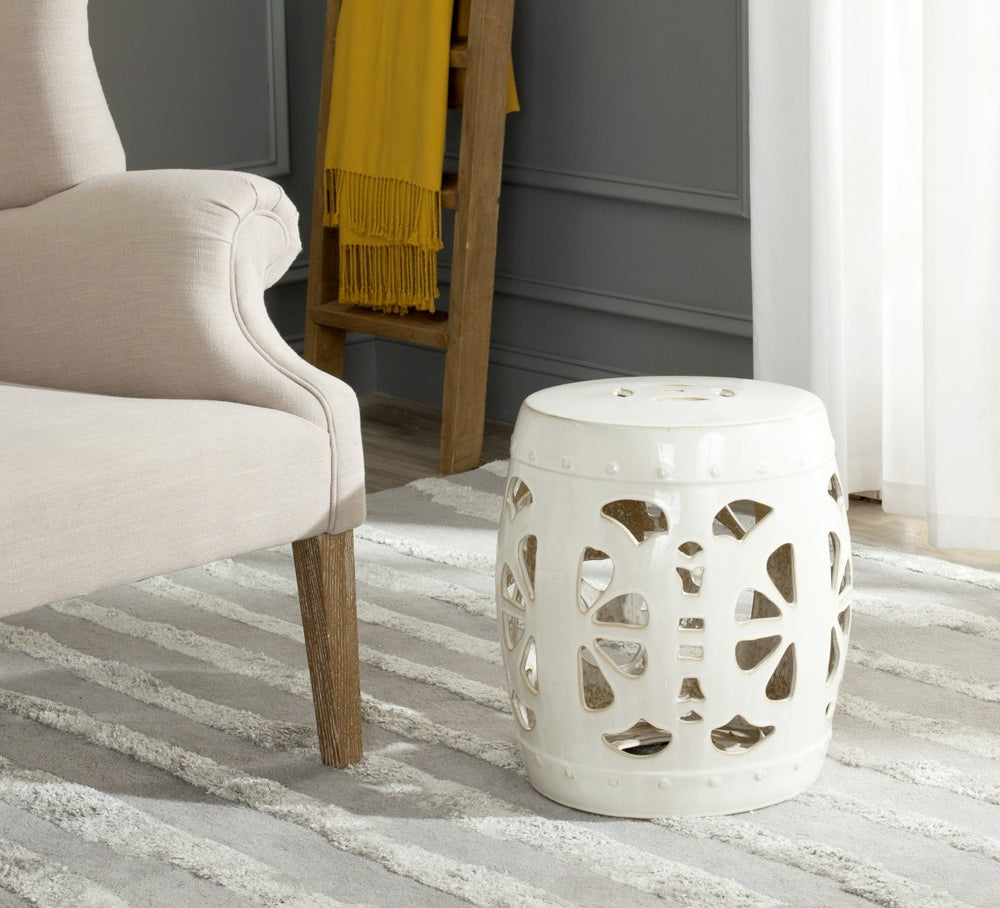 Safavieh STENCIL Blossom Garden Stool - Elegant Glazed Ceramic Accent for Indoor/Outdoor Living Spaces Creme ACS4536B