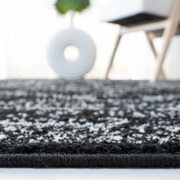 Safavieh Adirondack Traditional Style Sage And Ivory Runner Rug - Timeless Elegance For Your Home Decor Black ,Ivory 55% Polypropylene,40% Jute,5% Polyester Adr108z-210