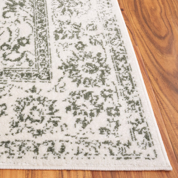 Safavieh Adirondack 109 Power Loomed Transitional Rug Ivory / Dark Green 5'-1" x 7'-6"