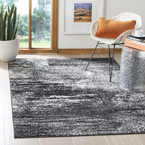 Safavieh Adirondack Oval Area Rug Silver Black — Power-Loomed Turkish Construction, Low-Profile Durable Design 6'-0" x 8'-0" ADR112A-68OV