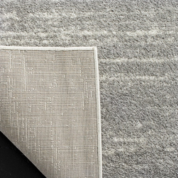Safavieh Adirondack Tonal Grey Power Loomed Polypropylene Jute Accent Rug for Entryways Gray 2'-0" x 3'-0" ADR113C-2