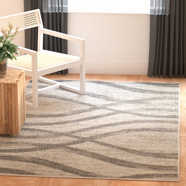 Safavieh Adirondack Round Cream Grey Area Rug — Low-Profile, Durable Power-Loomed Jute Blend For Calm Spaces 3'-0" x 3'-0" ADR125C-3R