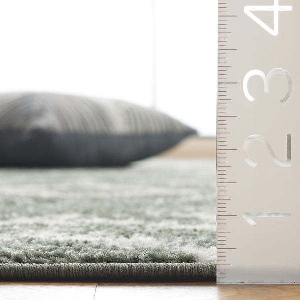 Safavieh Adirondack 131 Power Loomed Transitional Rug Dark Green / Ivory 5'-1" x 7'-6"