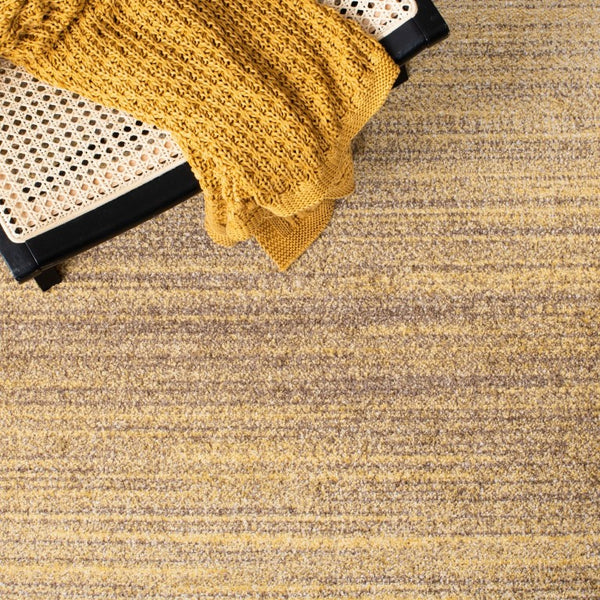 Safavieh Adirondack Sunburst Striped Round Area Rug in Gold Ivory Low Pile Polypropylene Jute 4'-0" x 4'-0" Square ADR142D-4SQ
