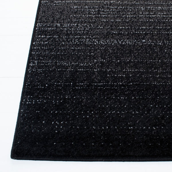 Safavieh Adirondack Turkish Power-Loomed Round Rug Polypropylene Jute Blend Soft Neutral Tone Black 2'-6" x 16'-0" ADR183F-216