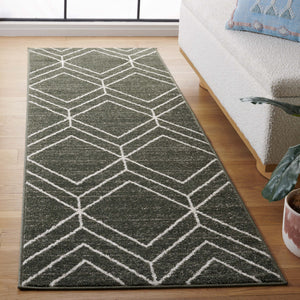 Safavieh Adirondack Area Rug - Elegant Turkish Design For Modern Homes, Durable & Stylish Floor Accent Piece Dark Green ,Ivory 60% Polypropylene  30% Jute  10% Polyester Adr241x-4r
