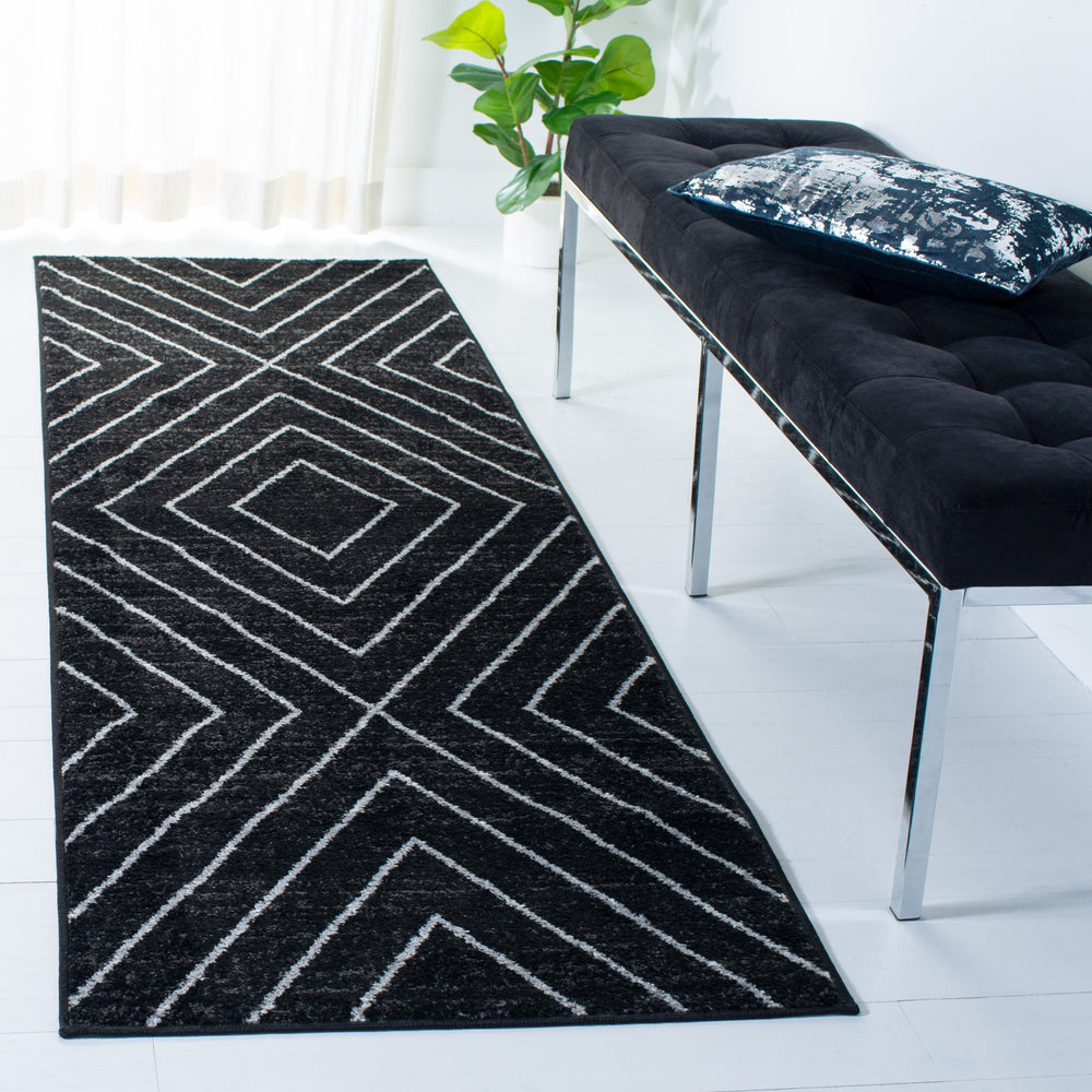 Safavieh Adirondack Bold Black & Light Grey Geometric Area Rug — Durable Jute Blend, Low-Profile Plush, Modern Focal Point 8'-0" x 8'-0" ADR251F-8SQ
