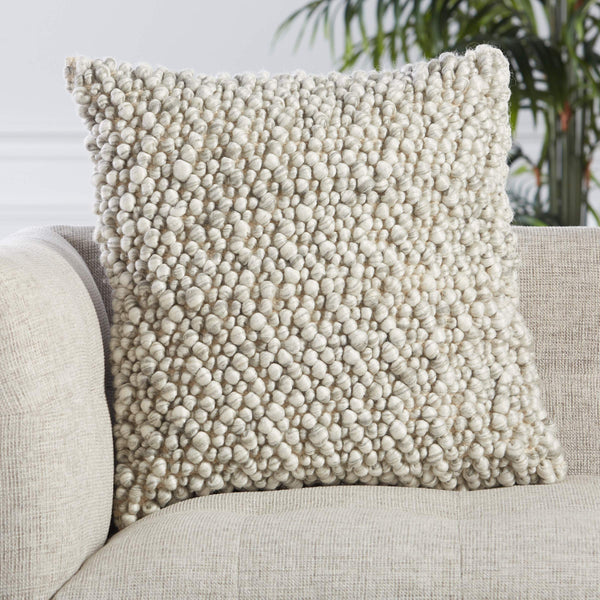 Jaipur Living Jaipur Living Kaz Boucle Wool Square Pillow Cover Coastal Bohemian Soft Texture Light Gray PLC102345