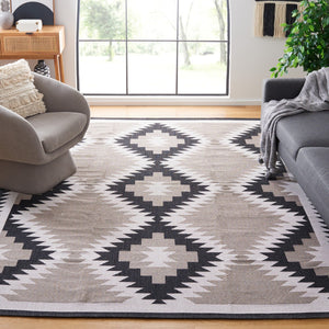 Safavieh Augustine 438 Power Loomed  Rug AGT438B-8SQ