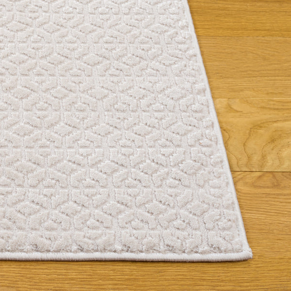 Safavieh Alba Ivory Low-Profile Area Rug 5'3"X7'6" — Soft 1/2" Pile, Durable Polyester/Polypropylene Blend, Modern Turkish Craftsmanship ALB114A-5