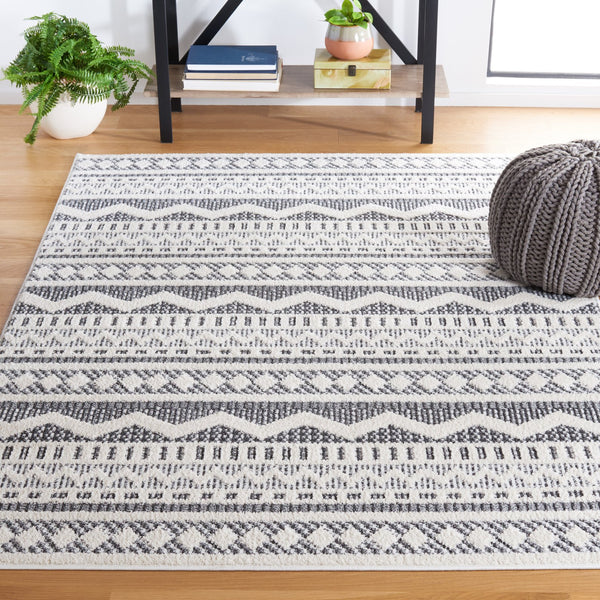 Safavieh Alamo Sophisticated Charcoal And Ivory Runner Rug - Timeless Elegance For Modern Home Décor Charcoal ,Ivory Polyester Alm716h-9