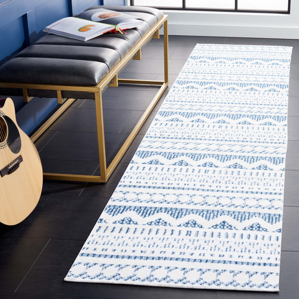 Safavieh Alamo Sophisticated Charcoal And Ivory Runner Rug - Timeless Elegance For Modern Home Décor Blue ,Ivory Polyester Alm716m-5