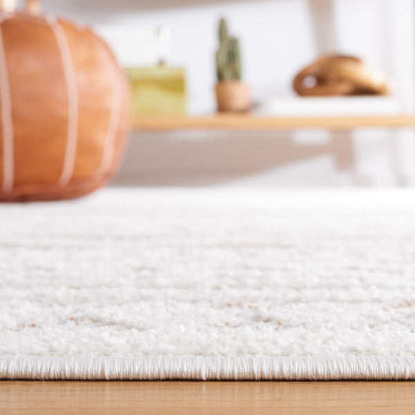 Safavieh Alamo Sophisticated Charcoal And Ivory Runner Rug - Timeless Elegance For Modern Home Décor Taupe ,Ivory Polyester Alm716t-5