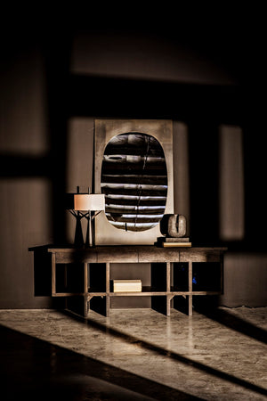 Noir Juno Sculpture - Stunning Solid Marble Art Piece with Organic Curves for Contemporary Home Decor AM-240BM