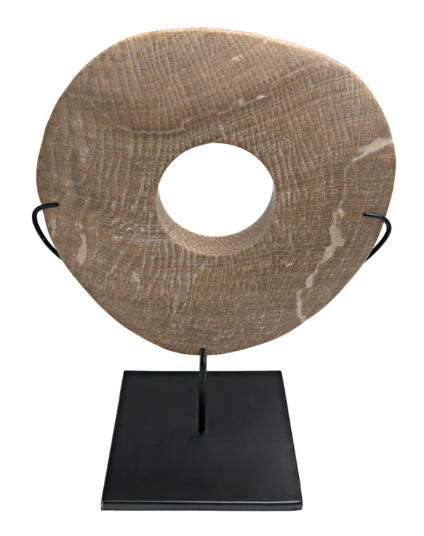 Noir Onyx Ring Display on Black Metal Stand – Unique Natural Stone Art Piece for Elegant Decor Vignettes AM-40A