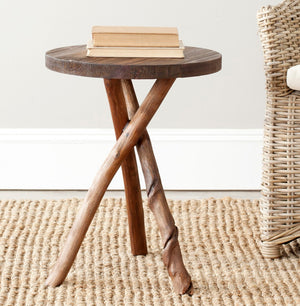 Safavieh Quinn Tripod Round End Table – Rustic Charm Meets Modern Design For Your Cozy Living Space Decor Brown AMH4608A