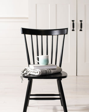 Safavieh PARKER Timeless Spindle-Back Side Chairs in Sleek Black - Set of 2 for Stylish Dining Spaces AMH8500B-SET2