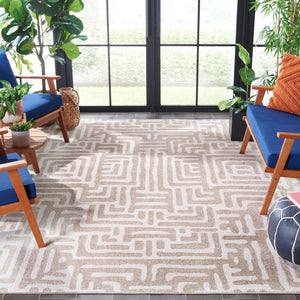 Safavieh Amherst Area Rug - Timeless Geometric Design For Modern Living Spaces, Durable & Eco-friendly Comfort Beige ,Cream 67% Polypropylene 18% Fibrillated Polypropylene 8% Latex 7% Poly,Cotton(Warp) Amt443s-5
