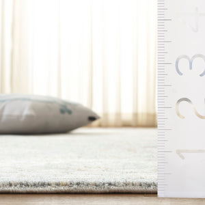 Safavieh April Timeless Elegance Area Rug In Soothing Grey And Ivory - Luxurious Turkish Design For Your Home Ivory ,Blue Polyester Apl210b-8