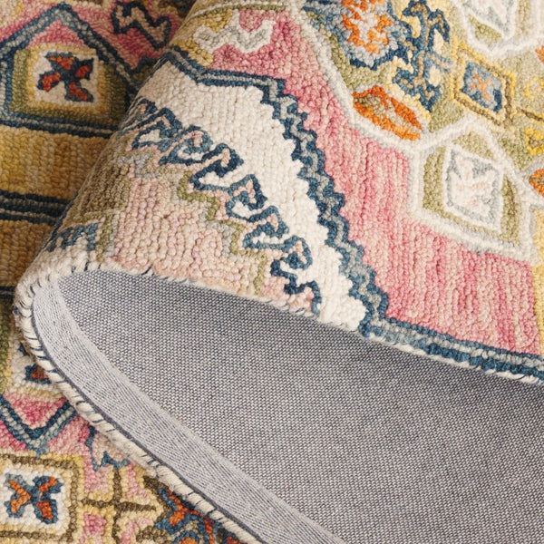 Safavieh Aspen Hand Tufted Wool Accent Rug Bohemian Geometric Pattern for Entryways and Bedrooms 5'-0" x 8'-0" APN106Q-5