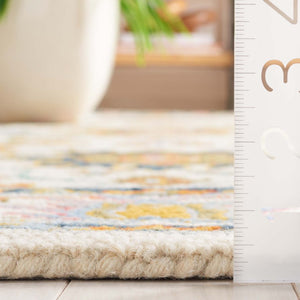 Safavieh Aspen Hand Tufted Wool Runner Ivory Blue Oriental Hallway Rug with Classic Eastern Motifs 4'-0" x 6'-0" APN109A-4