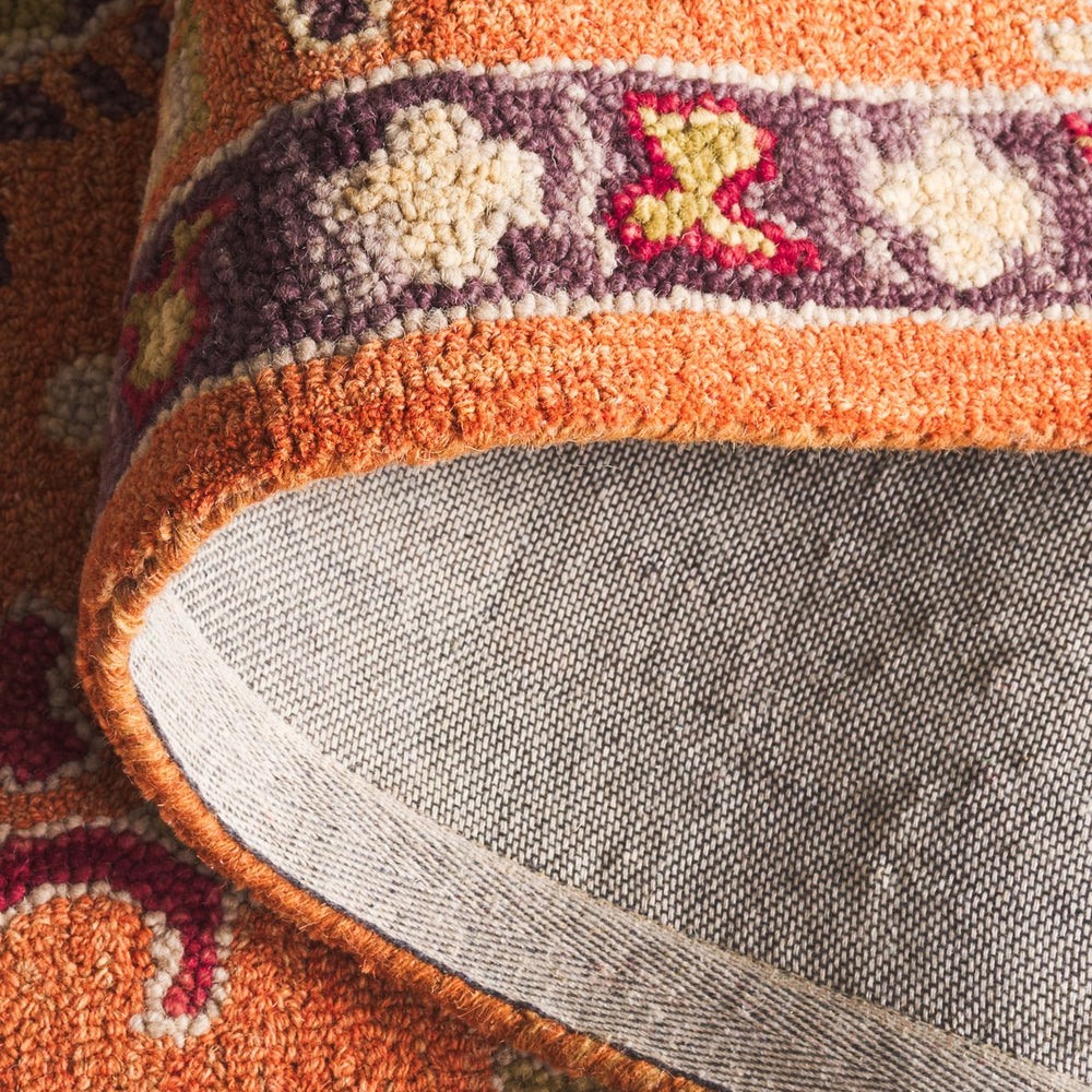 Safavieh Aspen Hand Tufted Corridor Rug – Timeless Elegance With Intricate Floral Motifs For Classic Decor Rust ,Red 85% Wool,15% Cotton Apn151p-29