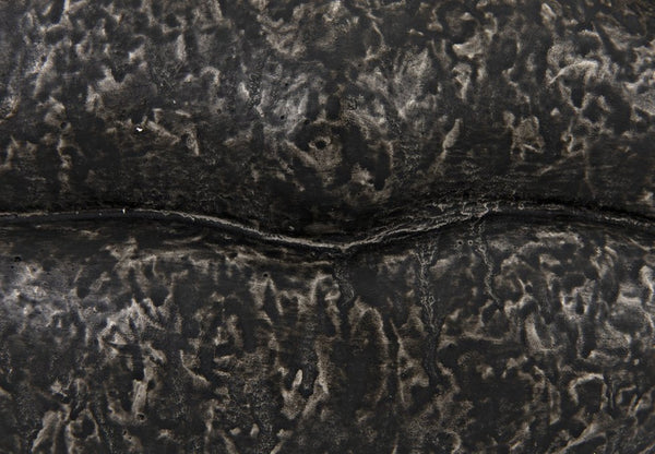 Noir Lips, Striking Black Fiber Cement Sculpture for Bold Modern Decor - Surrealist Accent Piece AR-251BF