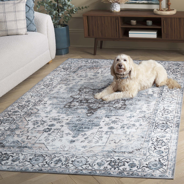 Safavieh Arizona Traditional Area Rug - Timeless Elegance In Ivory And Blue For Modern Living Spaces Ivory ,Blue Polyester Pile Arz123a-5ov