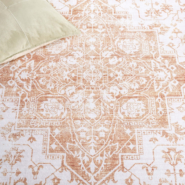 Safavieh Arizona 127 Power Loomed Polyester Rug Beige / Gold ARZ127B-9