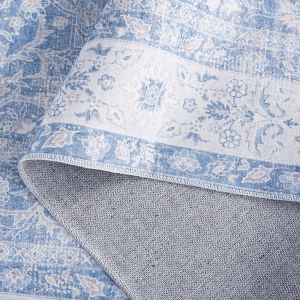 Safavieh Arizona 6ft Round Area Rug In Light Blue & Blue - Elegant Traditional Design With Medallion Pattern Light Blue ,Blue Polyester Arz211m-6r