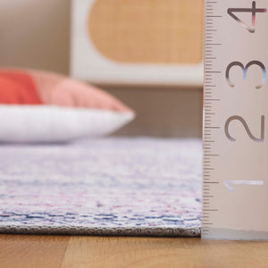 Safavieh Arizona 223 Power Loomed Traditional Rug Pink / Beige Polyester Pile