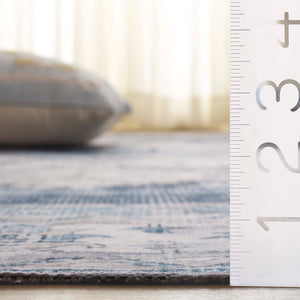 Safavieh Arizona 236 Power Loomed Traditional Rug Grey / Blue Polyester