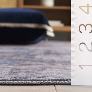 Safavieh Arizona Traditional Area Rug Runner - Stylish, Durable, And Washable For Modern Home Decor Solutions Sage ,Grey Polyester Arz244y-5