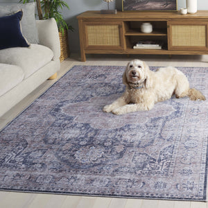 Safavieh Arizona Traditional Area Rug Runner - Stylish, Durable, And Washable For Modern Home Decor Solutions Sage ,Grey Polyester Arz244y-5