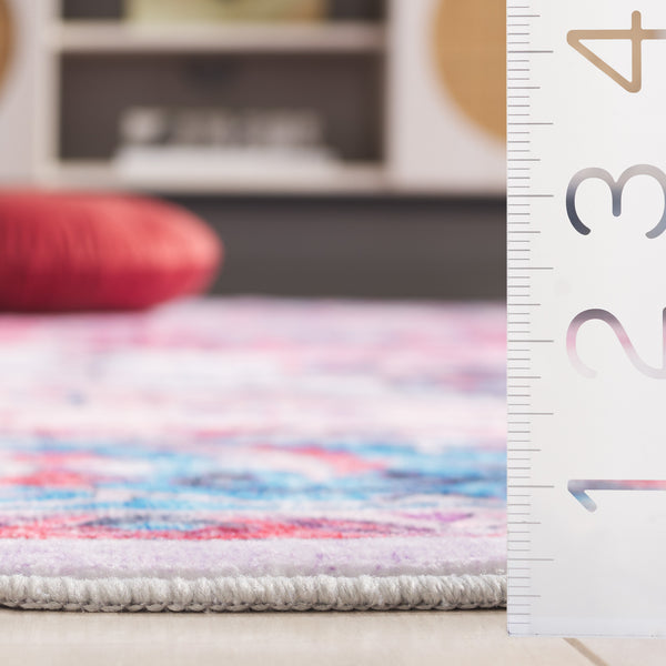 Safavieh Arizona Traditional Style Runner Area Rug - Elegant Ivory & Light Blue Design For Hallways & Rooms Ivory ,Light Blue Polyester Arz314a-5