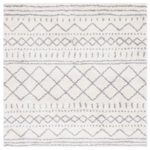 Safavieh Arizona Shag Area Rug - Elegant Geometric Design In Ivory And Beige For Cozy Home Decor Solutions Ivory ,Grey 70% Polypropylene  22% Jute  8% Polyester Asg741f-68