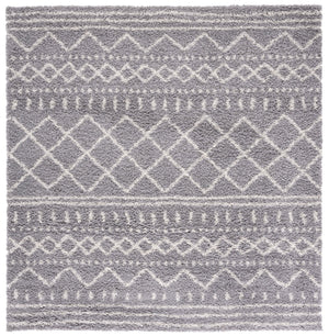 Safavieh Arizona Shag Area Rug - Elegant Geometric Design In Ivory And Beige For Cozy Home Decor Solutions Grey ,Ivory 70% Polypropylene  22% Jute  8% Polyester Asg741g-68